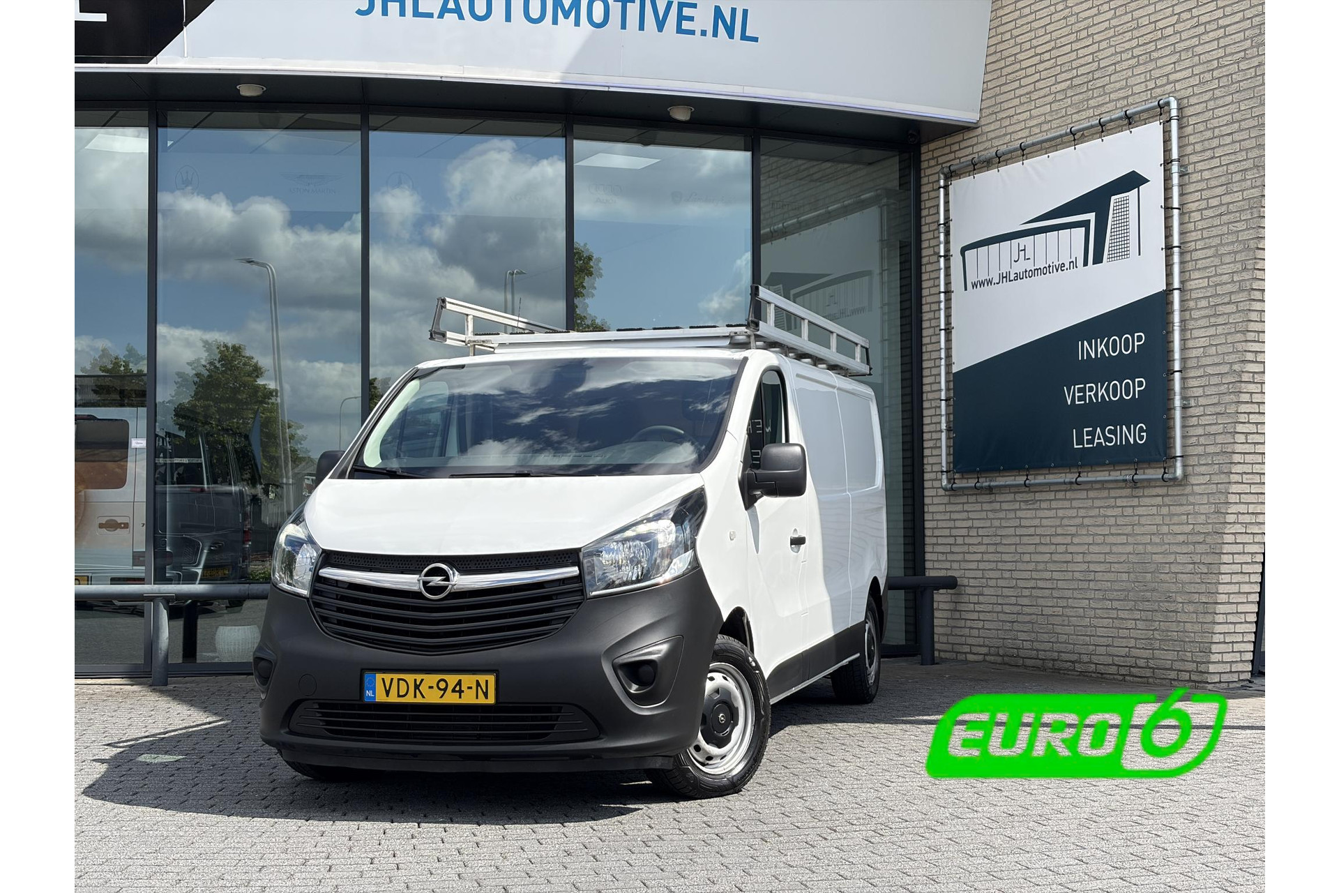 Opel Vivaro 1.6 CDTI L2H1*NAVI*CRUISE*HAAK*A/C*OMVORMER*TEL*3P